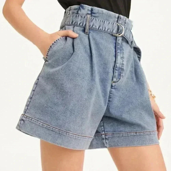 DKNY Paperbag Waist Short - Picture 3 of 4